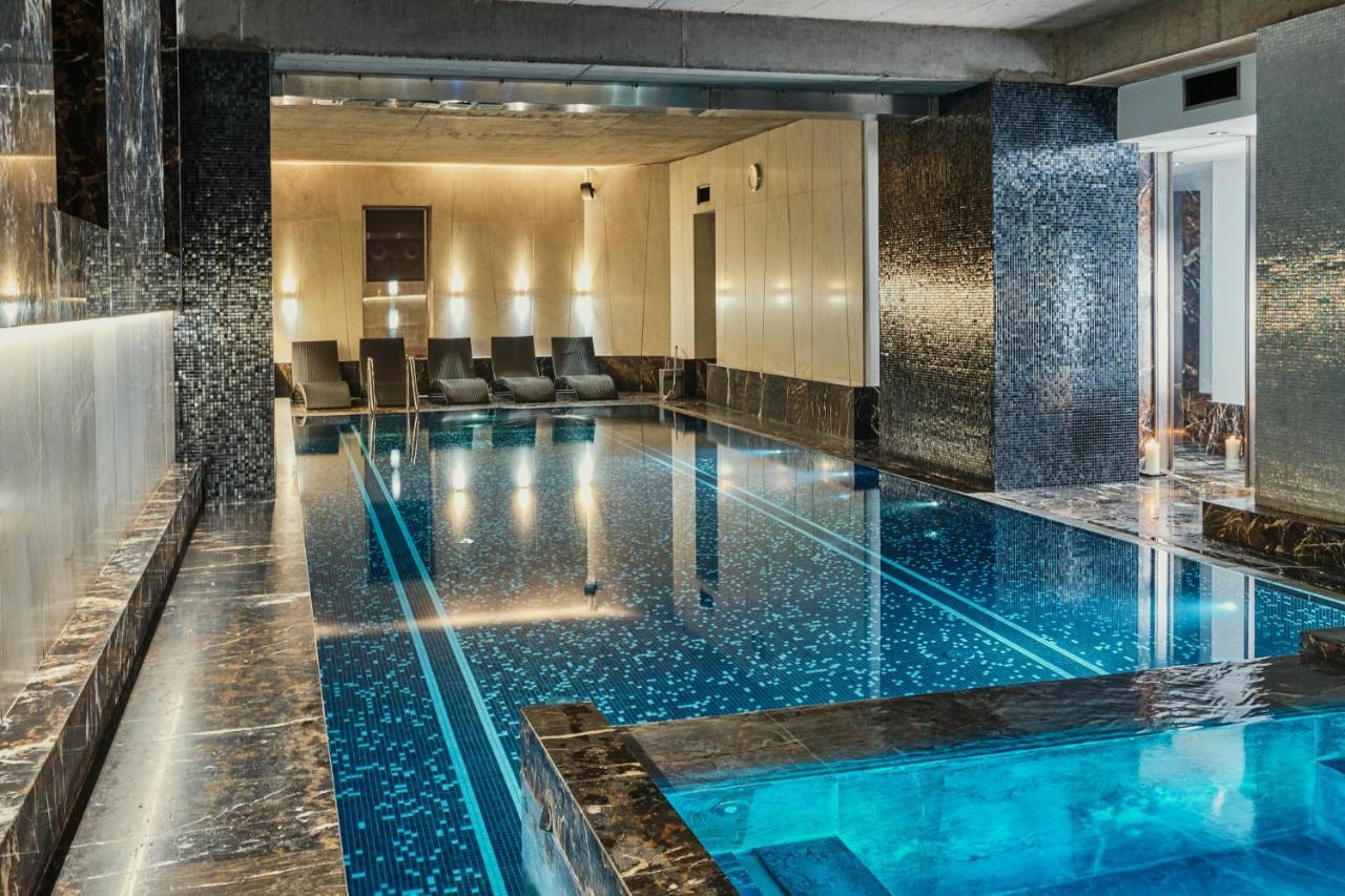 Hotel Monopol Wrocław Exterior foto The pool at The Dorchester
